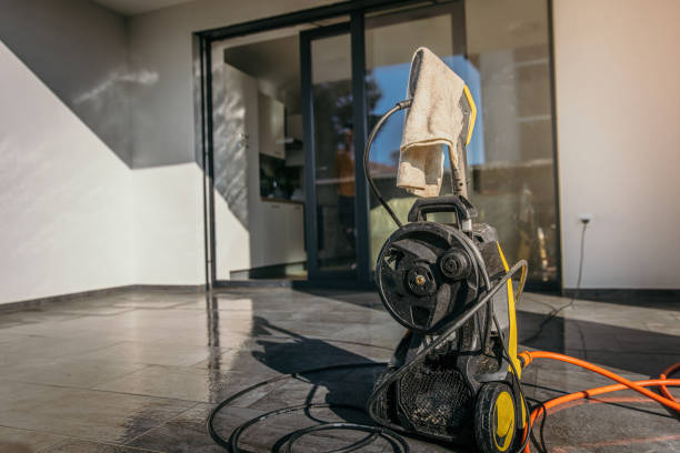 Best Animal Enclosure Cleaning  in Cannon Falls, MN